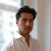 Andreas Peters professional sports consultant in business attire